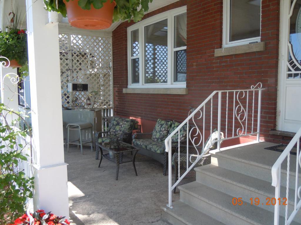 Glen Mhor Bed And Breakfast Niagarawatervallen Buitenkant foto