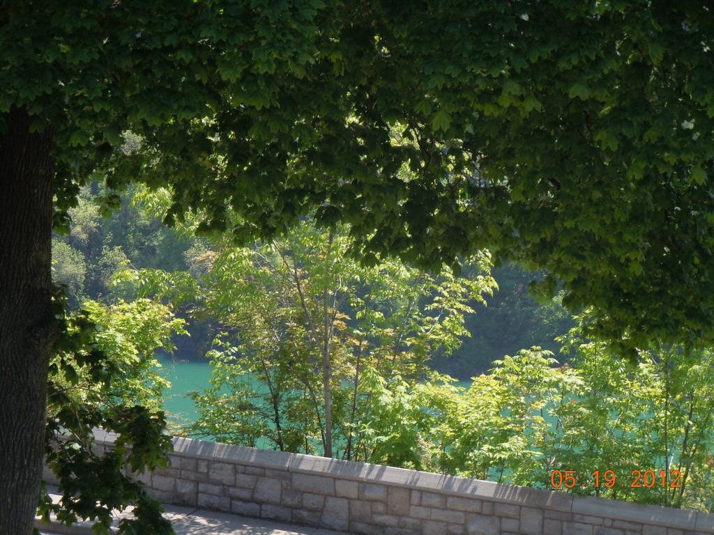 Glen Mhor Bed And Breakfast Niagarawatervallen Buitenkant foto