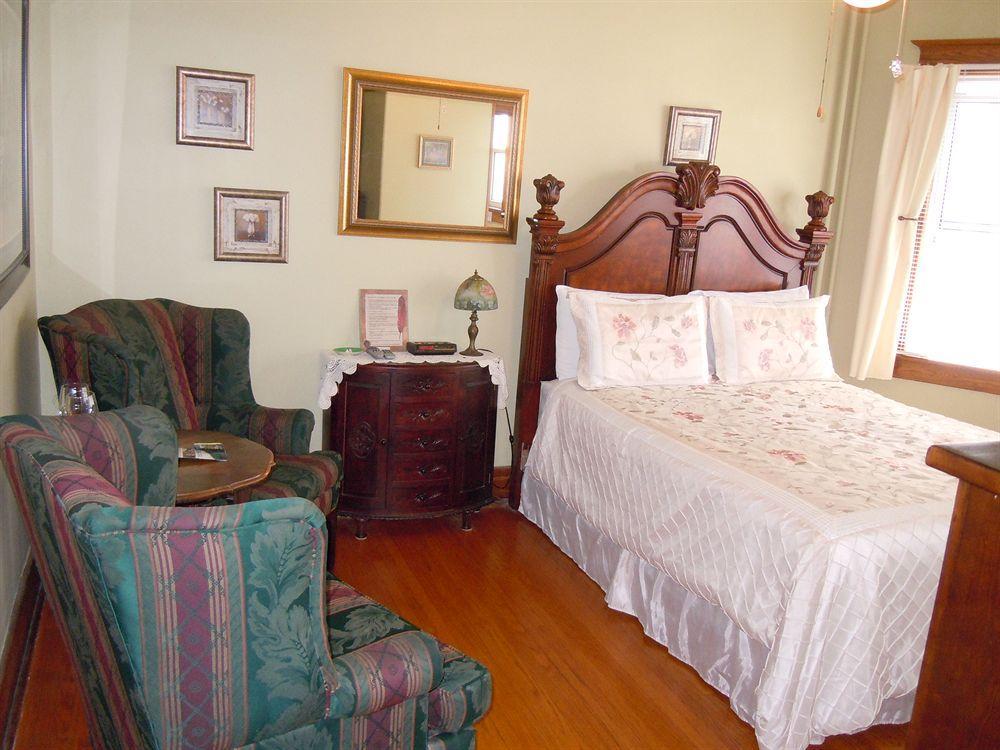 Glen Mhor Bed And Breakfast Niagarawatervallen Buitenkant foto