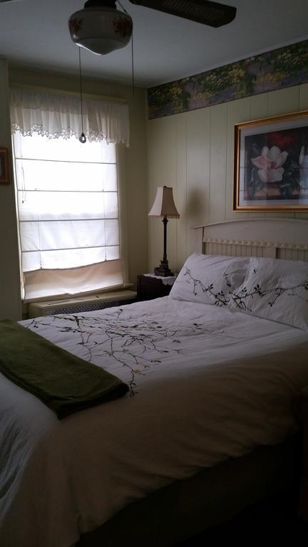 Glen Mhor Bed And Breakfast Niagarawatervallen Buitenkant foto