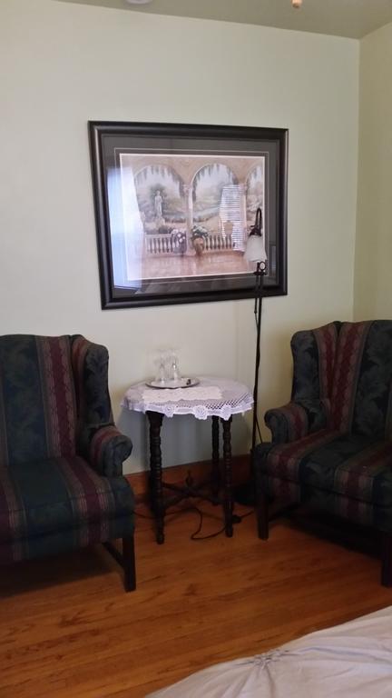 Glen Mhor Bed And Breakfast Niagarawatervallen Buitenkant foto