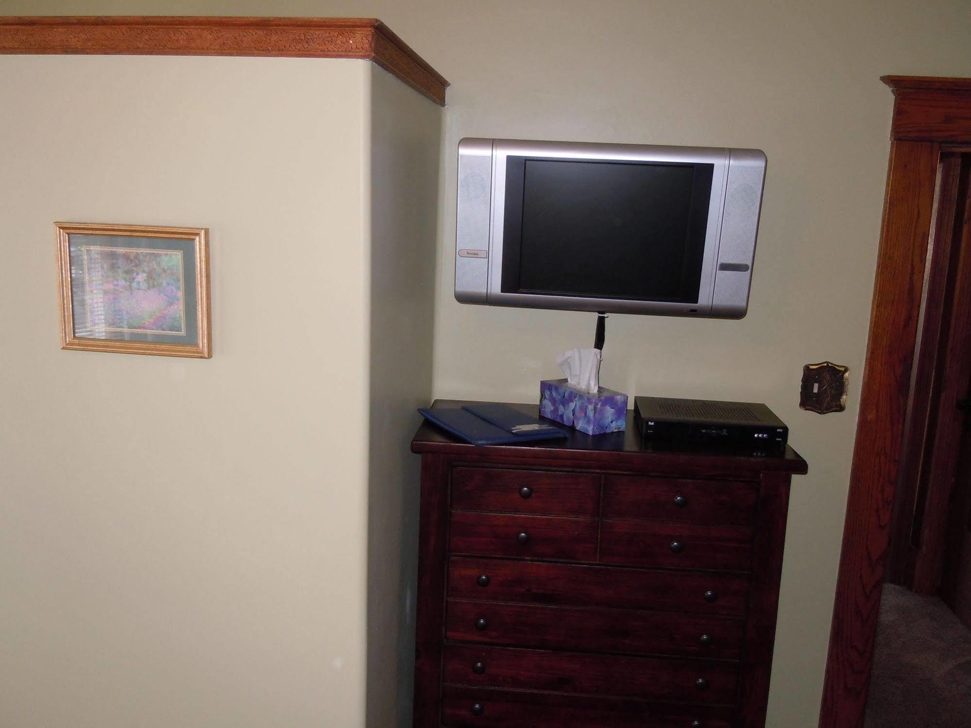 Glen Mhor Bed And Breakfast Niagarawatervallen Buitenkant foto