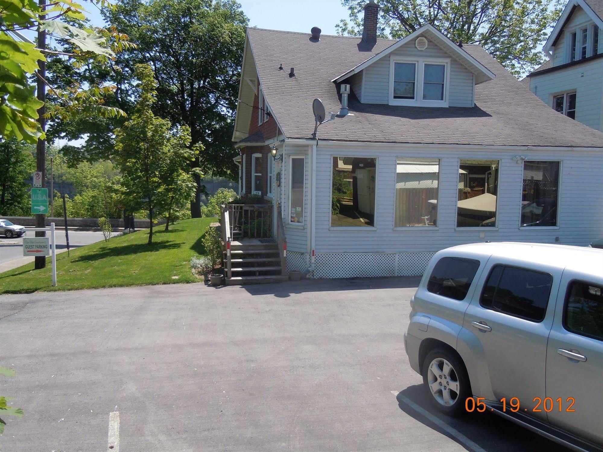 Glen Mhor Bed And Breakfast Niagarawatervallen Buitenkant foto